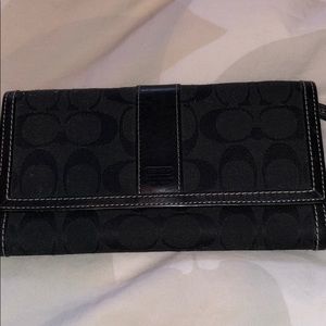 Coach trifold women’s wallet